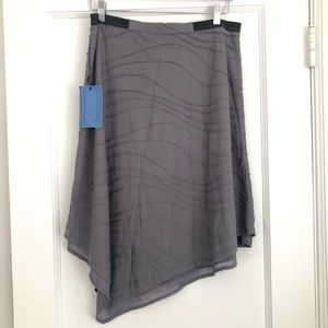 NWT! Simply Vera by Vera Wang Skirt!
